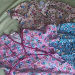 Lot of 3 Women’s Size Small SB Scrubs Floral Pattern V-Neck Scrub Top